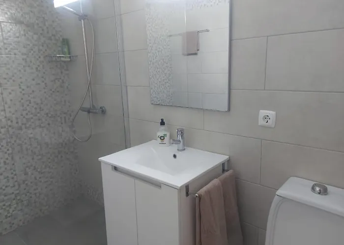 Angela Place Porto Santo