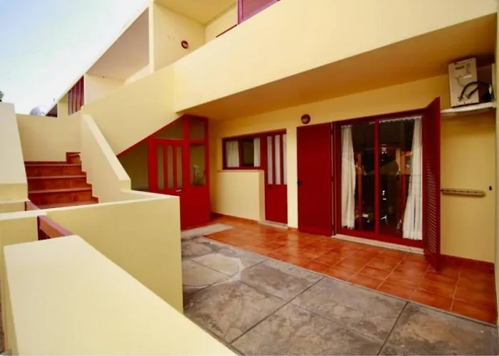 Angela Place Porto Santo